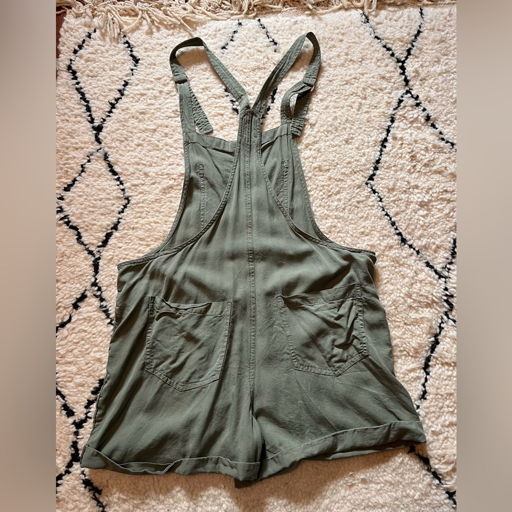 Aerie by AE shortalls soft olive green fabric size medium